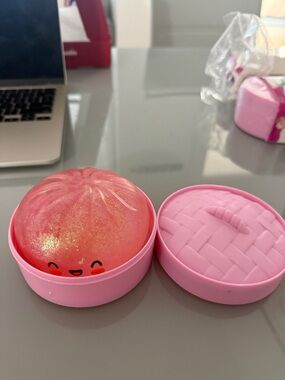 Crazy Fun Squishy Bao Bun • Viral Glitter Mystery Dumpling
